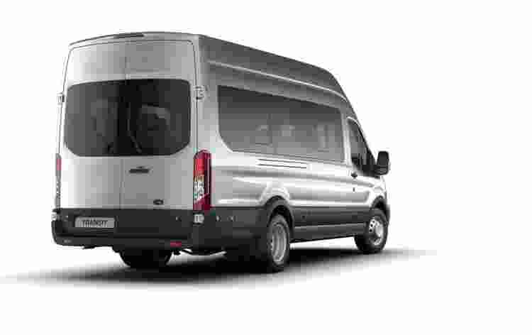 Our best value leasing deal for the Ford Transit 2.0 EcoBlue 165ps H2 11 Seater Trend